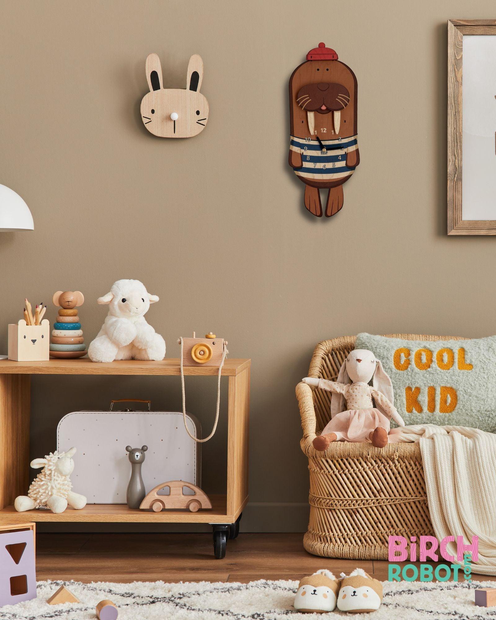 Whiskers the Walrus Pendulum Clock