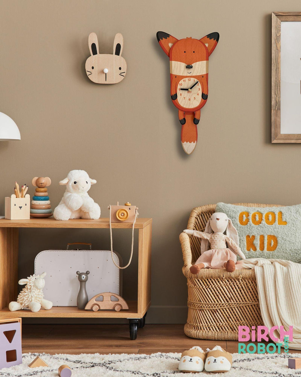 Hunter the Fox Pendulum Clock