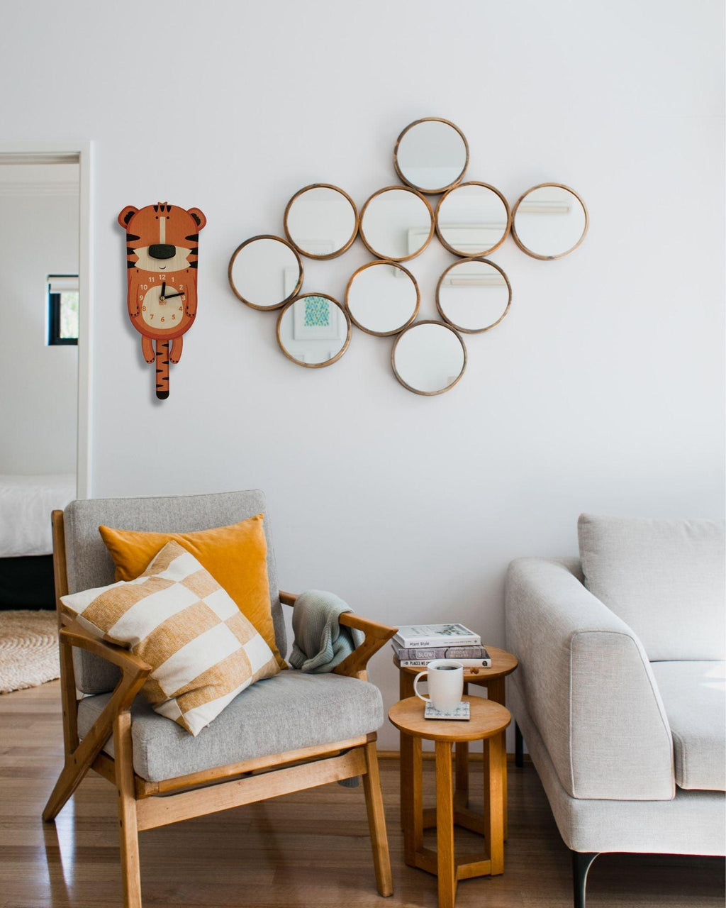 Rufus the Tiger Pendulum Clock