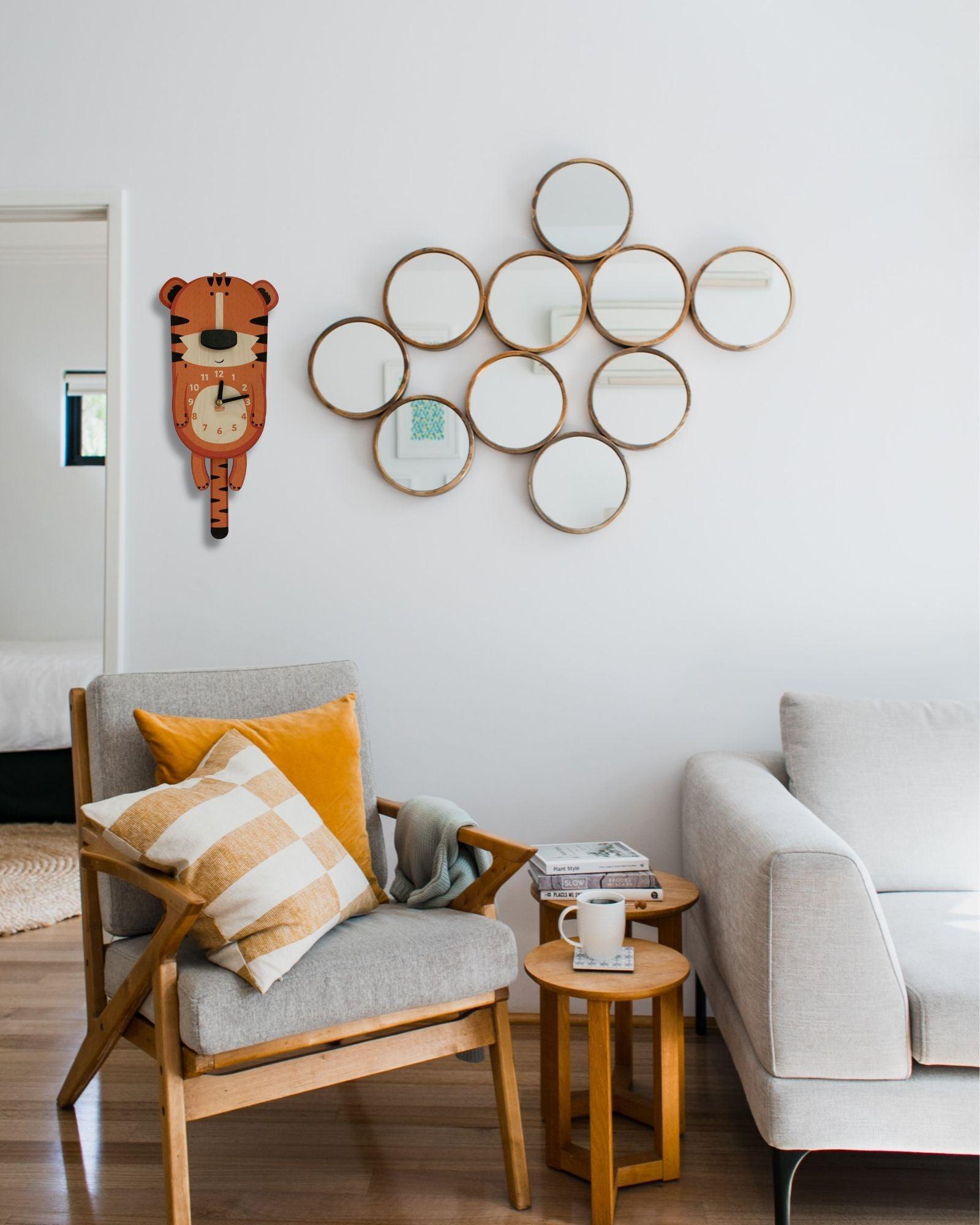 Rufus the Tiger Pendulum Clock