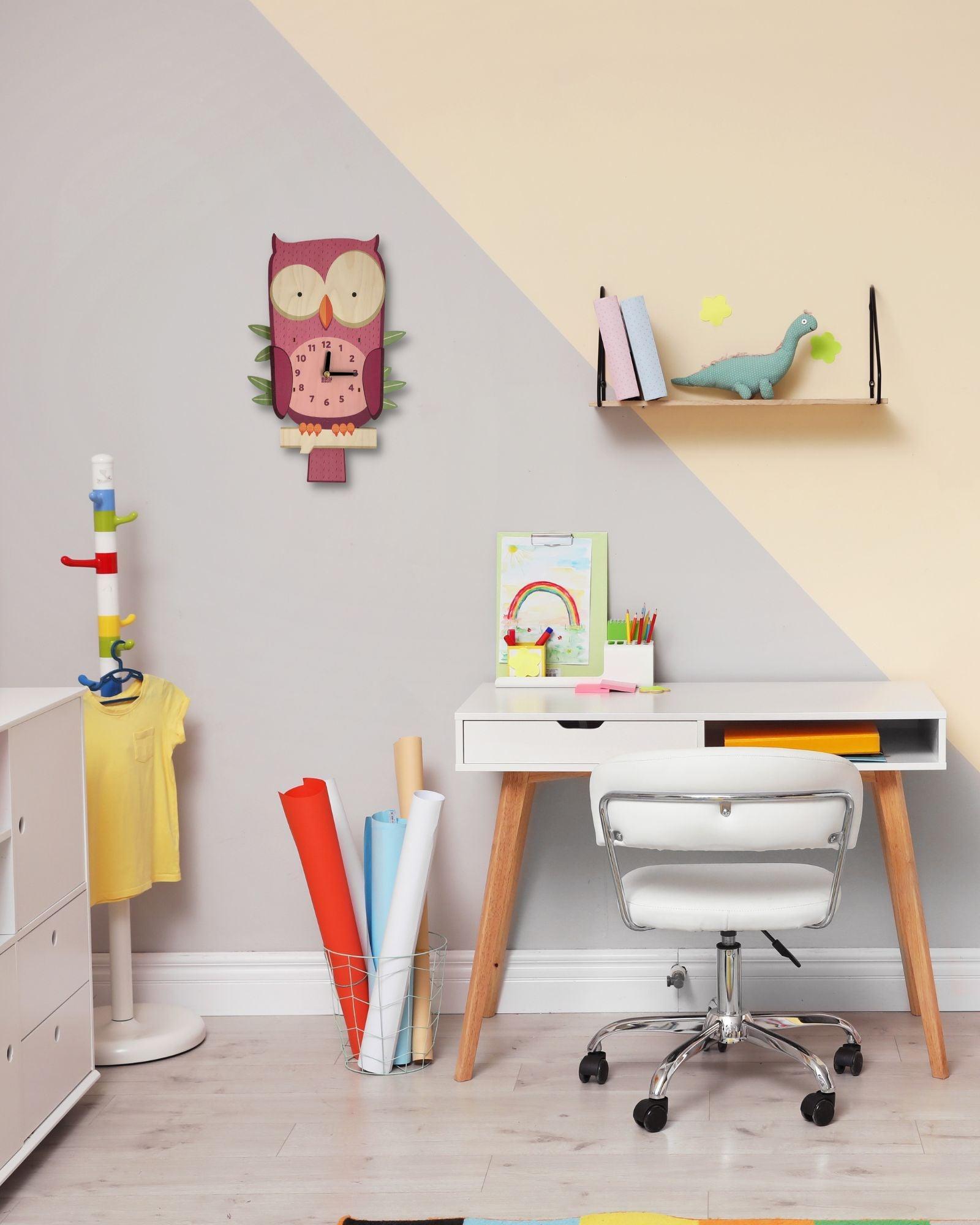 Violet the Owl Clock